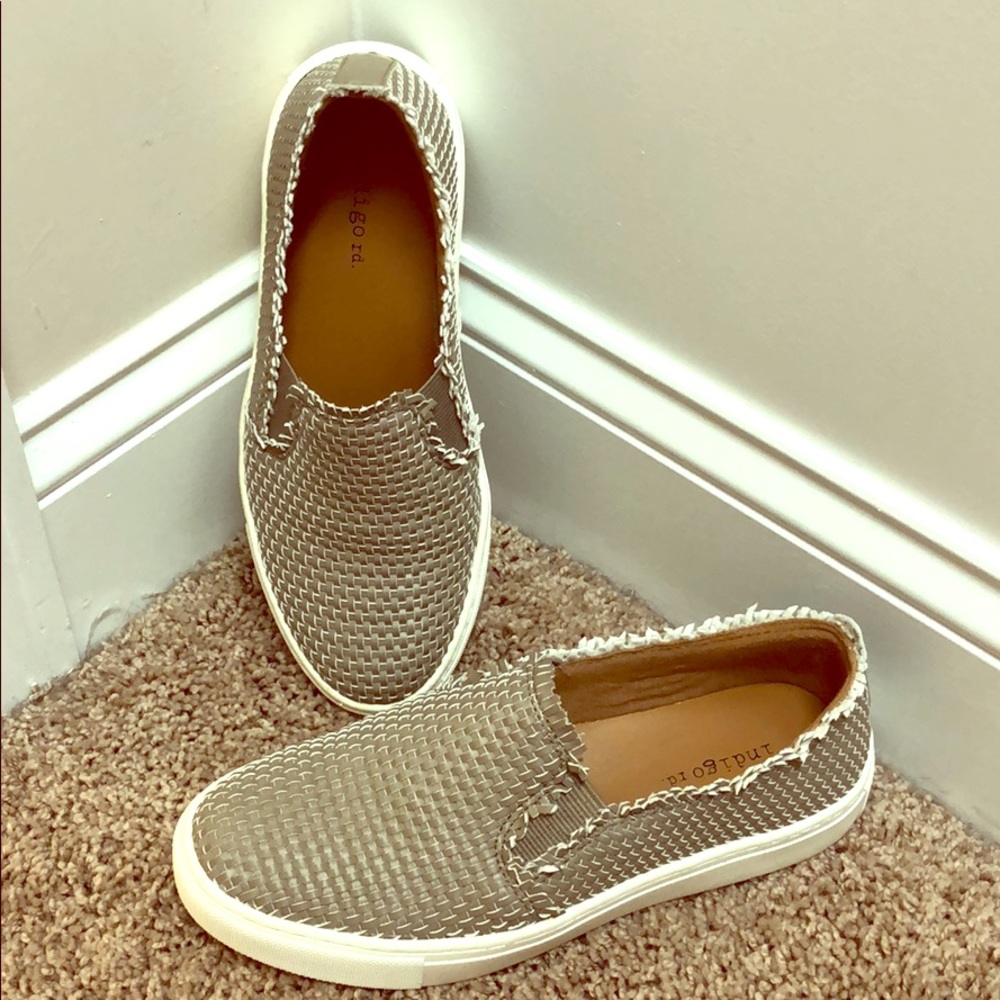Indigo Rd. | Kicky Slip On Sneaker